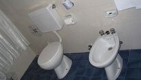 Bidet – hygienický pomocník k nezaplacení