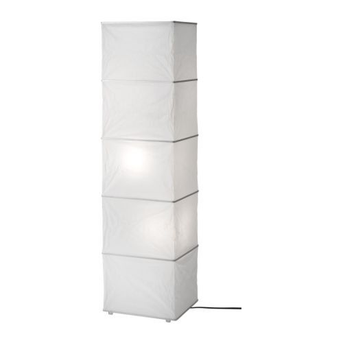 Jednoduchá stojací lampa, autor: Ikea
