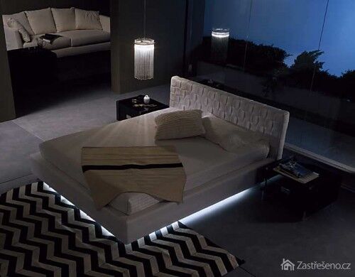LED podsvícení postele