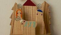 Vánoční betlém může být dřevěný, papírový, keramický nebo perníkový